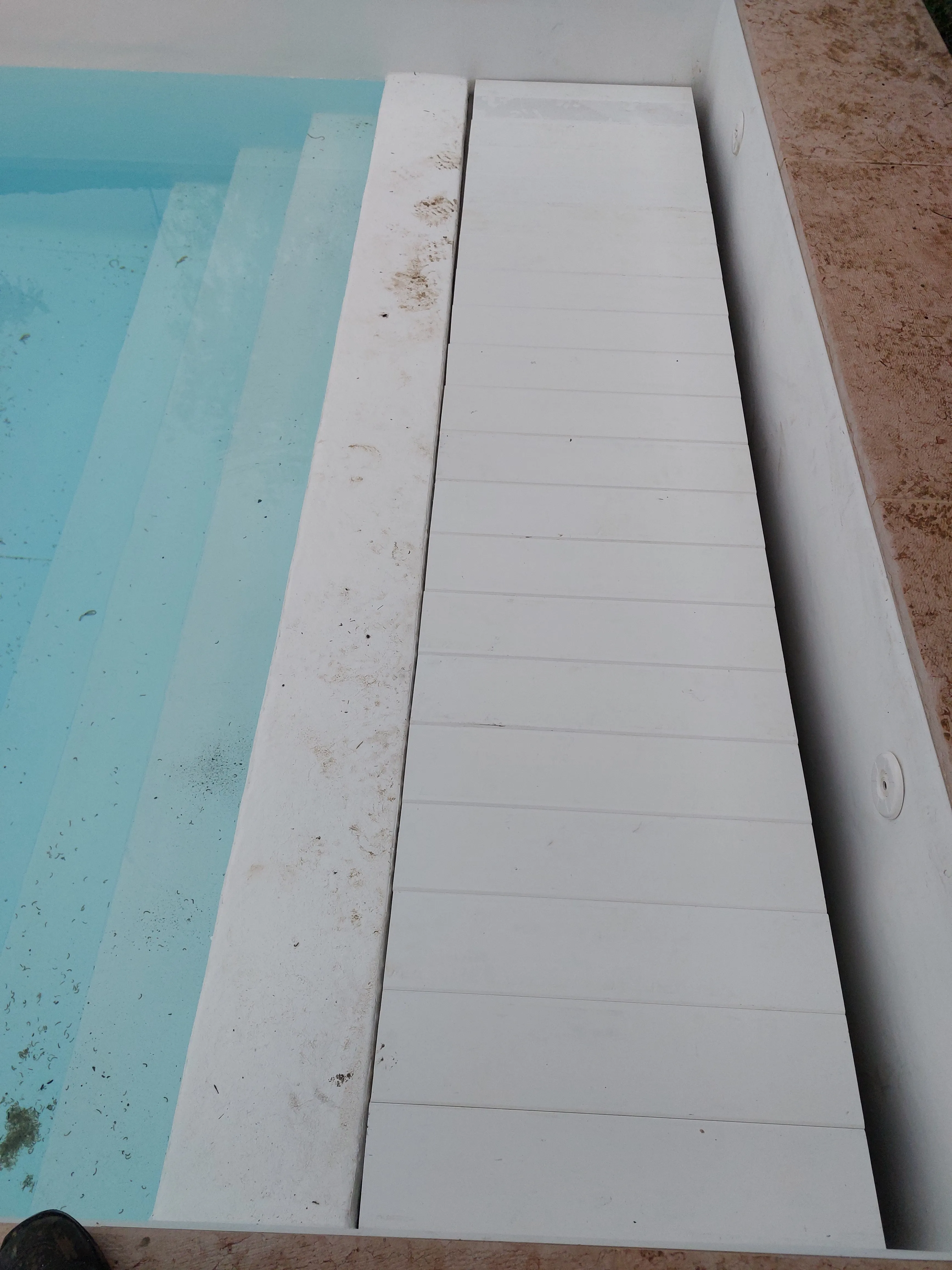 Quasi pronta — Kash Piscine cantiere
