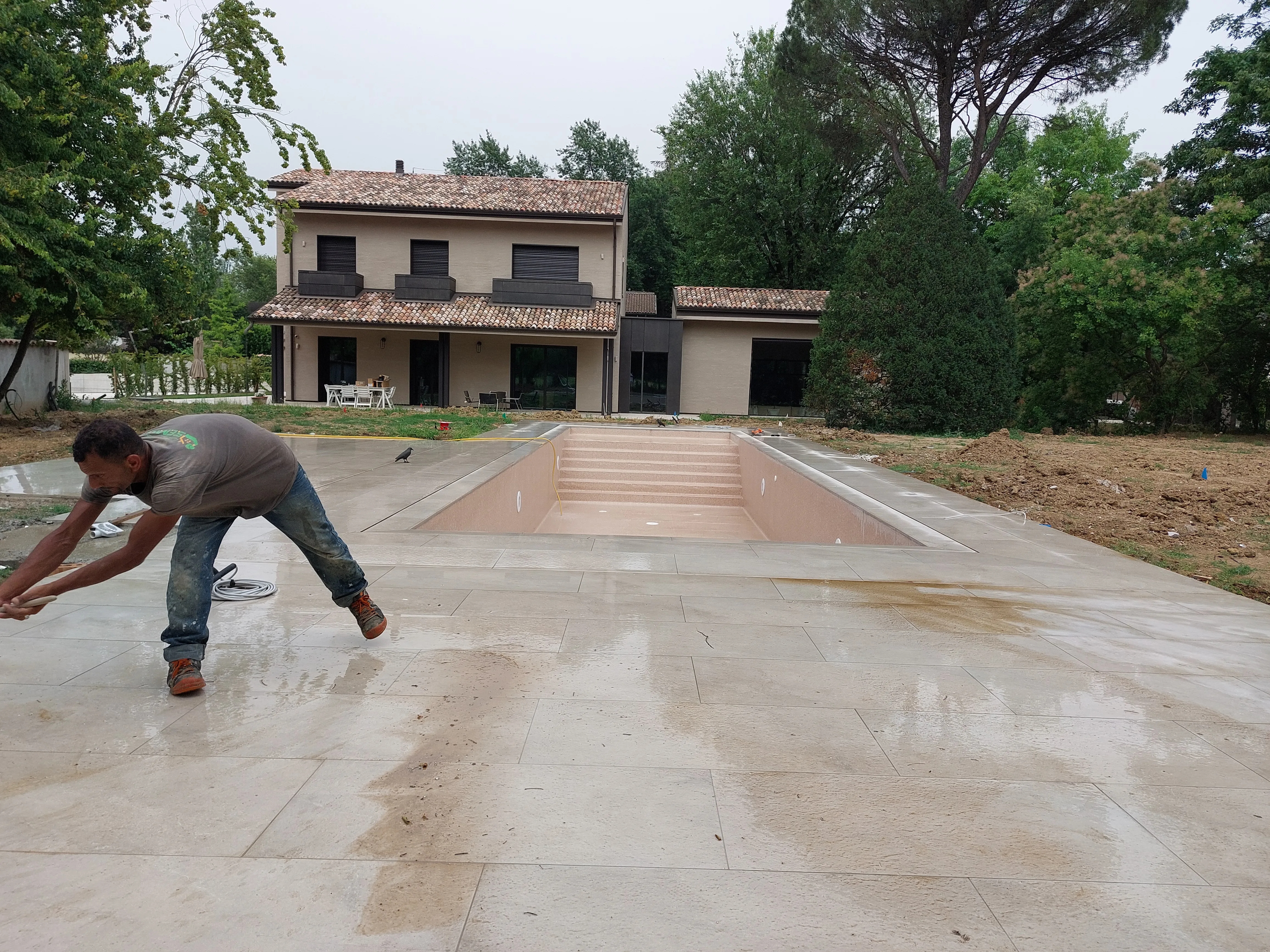 L'armatura che regge tutto — Kash Piscine cantiere