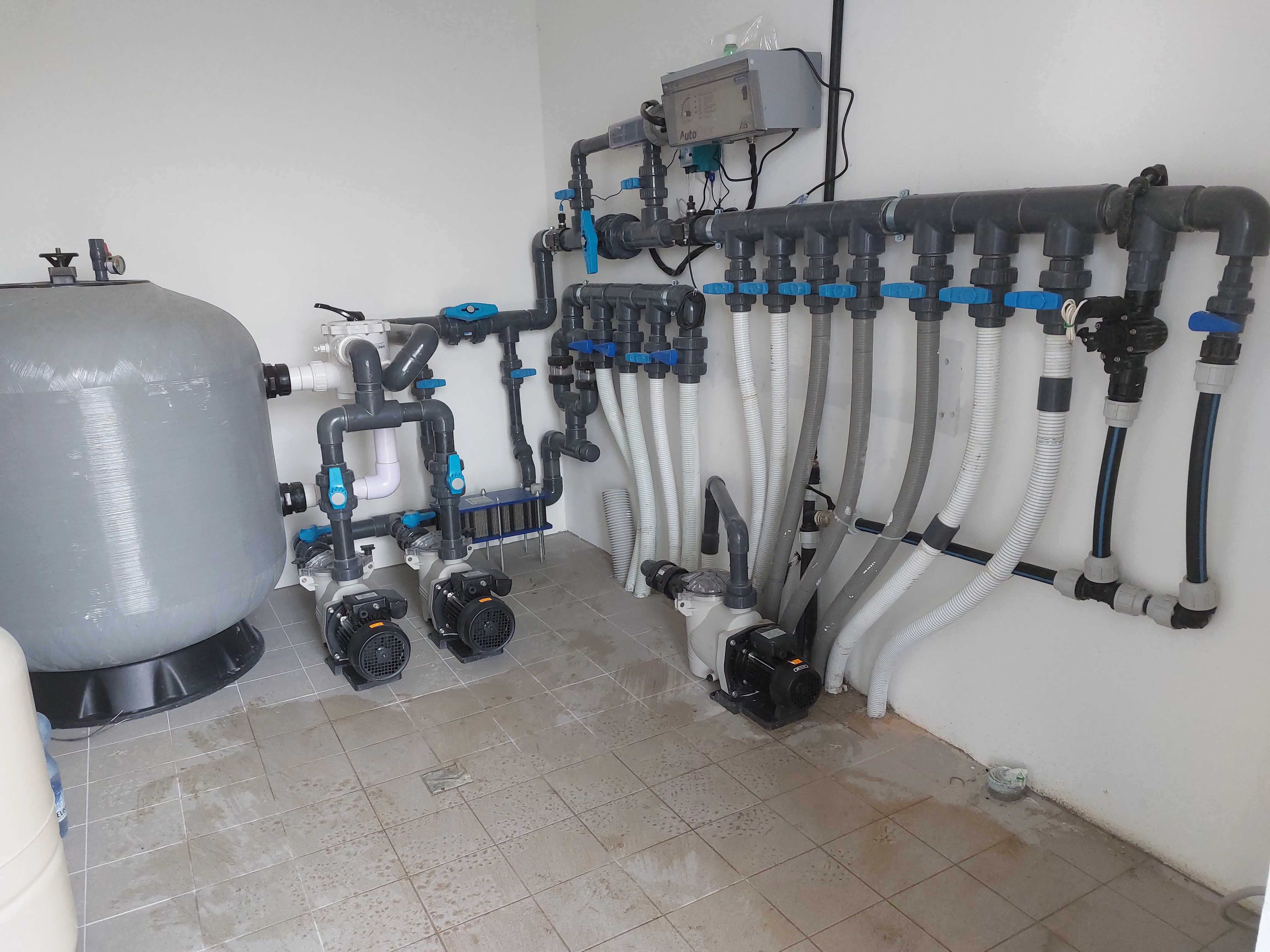 Locale tecnico filtrazione — Kash Piscine